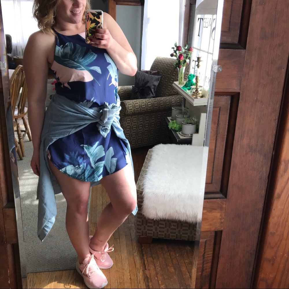 Adorbs Short Blue Palm Floral Vacation Style Dress